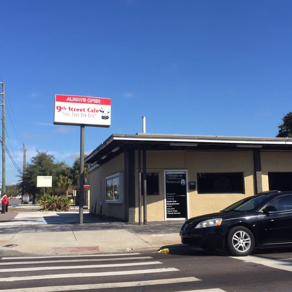 Atwater's Best BBQ & Soul Food Logo