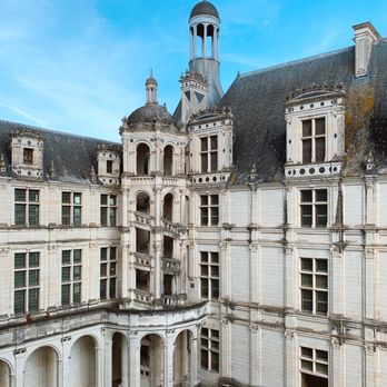Château de Chambord - Landmarks & Historical Buildings Near Me