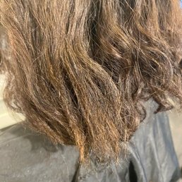 Horrible mess a DIFFERENT salon made