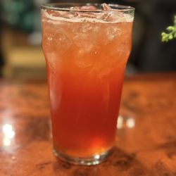 Hennesy Red