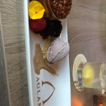 Ama Ama Restaurant - New American Near Me - Kapolei, Hawaii