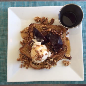 Brunch - Rumchata French toast - Breakfast & Brunch Near Me - Milwaukee, Wisconsin