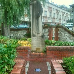 Maison des Templiers - Statue