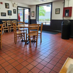 The Sandwich Hut - Less seats and tables than I remember pre covid.