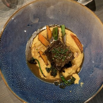402 eat + drink - Short rib - cheese grits, sweet potato and beef - American Near Me - Omaha, Nebraska