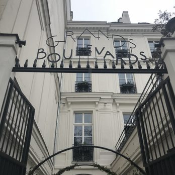 Hôtel des Grands Boulevards - Hotel entryway. - Hotels Near Me - Paris, 75