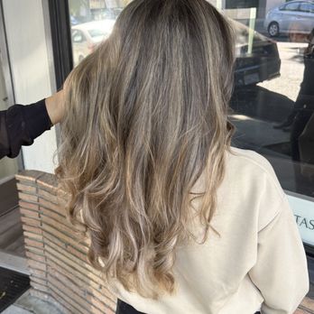 Essence Salon - Hair by Grace - Hair Salons Near Me - Mountain View, California Essence Salon - Hair by Grace - Hair Salons Near Me - Mountain View, California