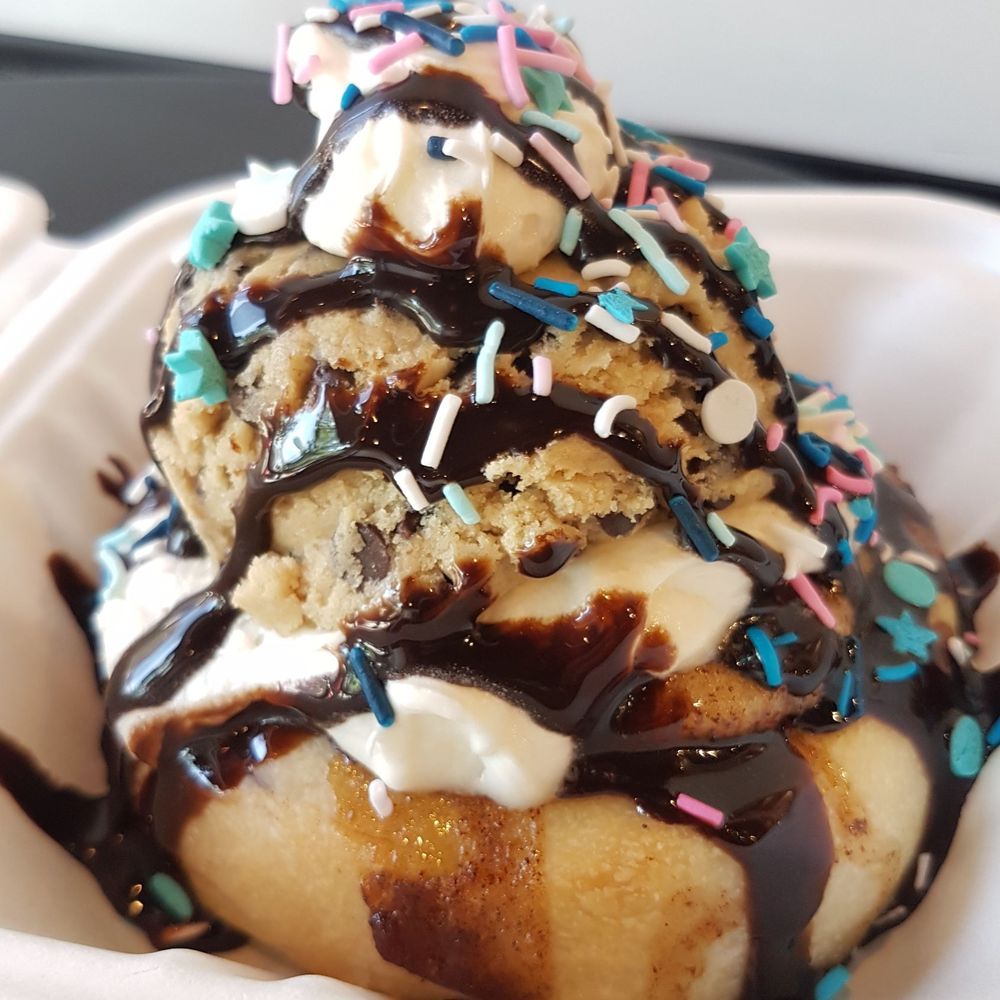 Cinnaholic - Birthday Party - Bakeries Near Me - Toronto, Ontario Cinnaholic - Birthday Party - Bakeries Near Me - Toronto, Ontario