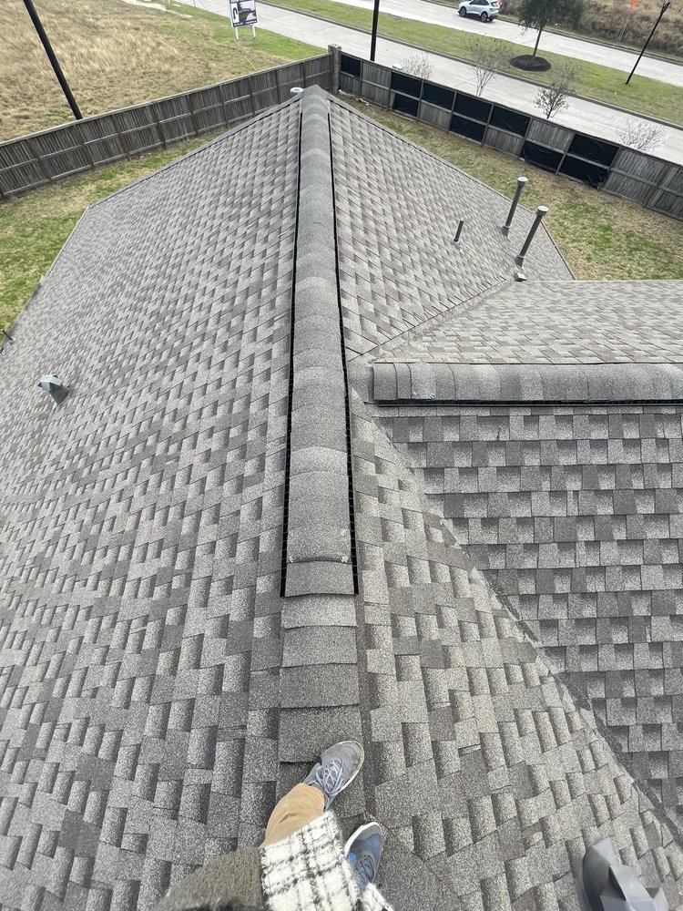 Slide of Dallas Roof Doctors