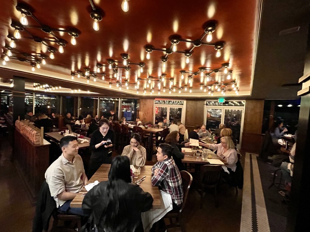 Von's 1000 Spirits - Woodinville