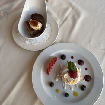Michel's At The Colony Surf - Coconut Cheesecake - French Near Me - Honolulu, Hawaii