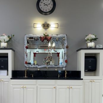 King Nail Spa - Washing area - Nail Salons Near Me - Columbia, South Carolina