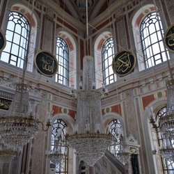 Büyük Mecidiye Camii - @endoedibles on Instagram 03/17/23