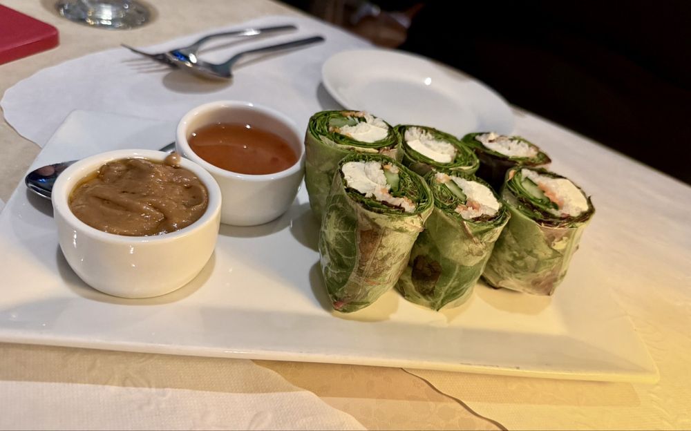 Silk Thai Cuisine Logo
