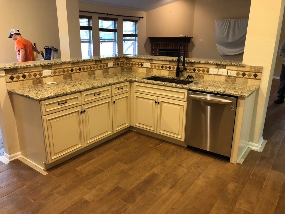 Slide of PaRu Roofing and Construction