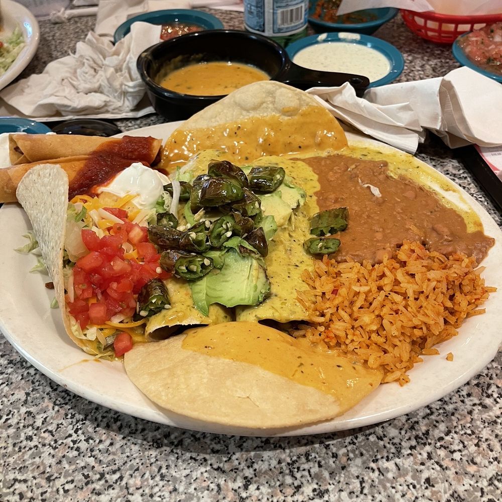 Chuy's - Da best Dish ever - Tex-Mex Near Me - Kissimmee, Florida Chuy's - Da best Dish ever - Tex-Mex Near Me - Kissimmee, Florida