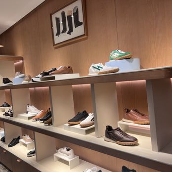 Hermès - 5/18/26 FYI. Mens. - Leather Goods Near Me - Paris, 75 Hermès - 5/18/26 FYI. Mens. - Leather Goods Near Me - Paris, 75