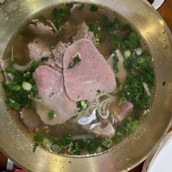 Newton Pho - Eye Round Rare, Beef Flank, Tendon Noodle Soup - Vietnamese Near Me - Tucson, Arizona Newton Pho - Eye Round Rare, Beef Flank, Tendon Noodle Soup - Vietnamese Near Me - Tucson, Arizona