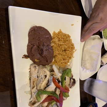 Lozano's Mexican-Latin Cocina - Chicken fajitas - Mexican Near Me - Katy, Texas Lozano's Mexican-Latin Cocina - Chicken fajitas - Mexican Near Me - Katy, Texas