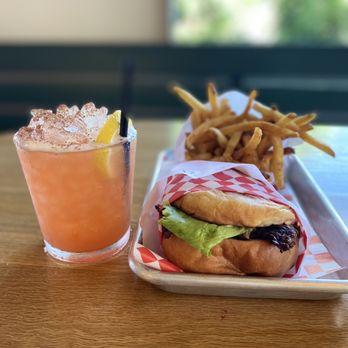 Hamburger Hut - Single hut and fries - Cocktail Bars Near Me - Encinitas, California Hamburger Hut - Single hut and fries - Cocktail Bars Near Me - Encinitas, California