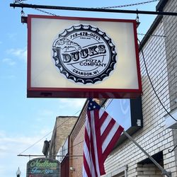 Ducks Pizza Company - Outside sign