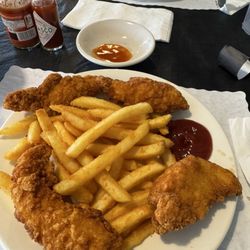 Big Mike's Restaurant - Chicken strips and fries