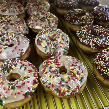 Donuts To Go - Sprinkle raised donuts - Donuts Near Me - Wasco, California Donuts To Go - Sprinkle raised donuts - Donuts Near Me - Wasco, California