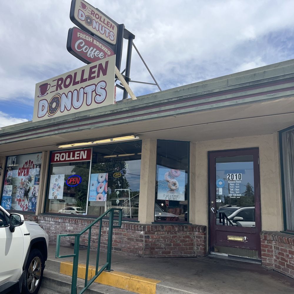 Rollen Donuts - the outside of the store - Donuts Near Me - Merced, California Rollen Donuts - the outside of the store - Donuts Near Me - Merced, California