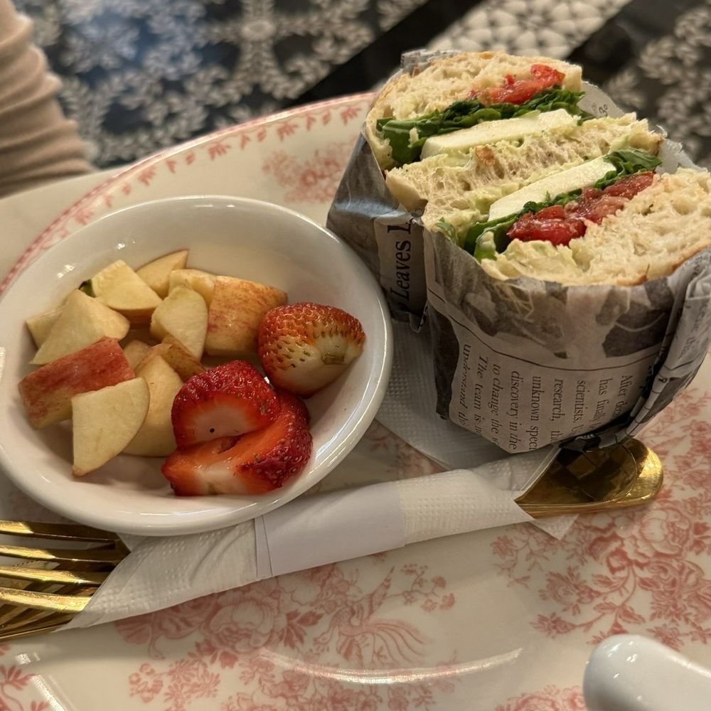 Cafe Deko - Caprese Sandwich with fruits - Coffee & Tea Near Me - Chicago, Illinois Cafe Deko - Caprese Sandwich with fruits - Coffee & Tea Near Me - Chicago, Illinois