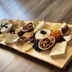T&D Caters - Cheese platter Big house made strawberry jam#tdcaters