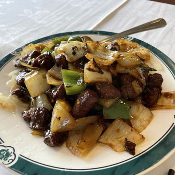 Full Moon House - French Style Beef Cube - Chinese Near Me - Los Angeles, California Full Moon House - French Style Beef Cube - Chinese Near Me - Los Angeles, California