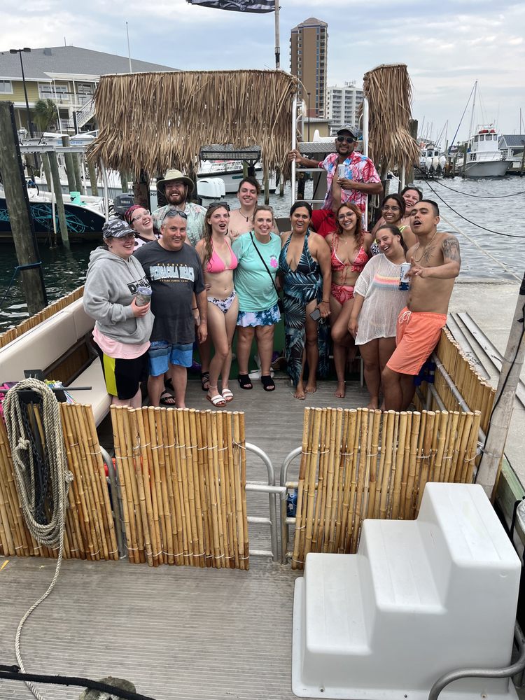Pensacola Beach Pontoon Boat Rentals, Pensacola Beach Roadtrippers