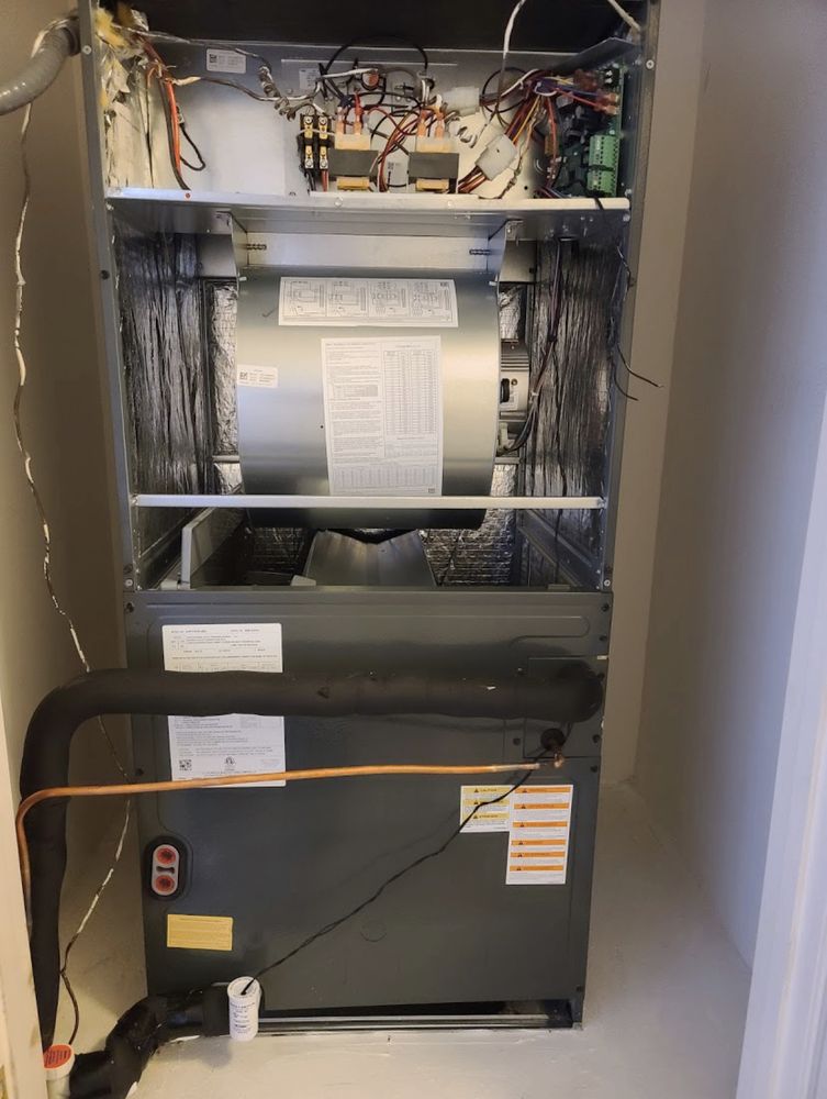 Slide of Master Plumbing & Mechanical