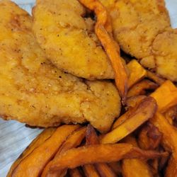 Beekman Square Diner - Chicken tenders and sweet potato fries