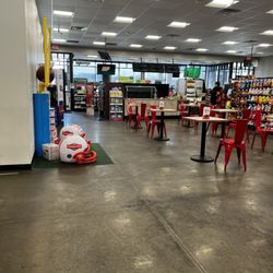 Raise the Roost Chicken & Biscuits - Inside 7-11 they offer tables 2-18-2024
