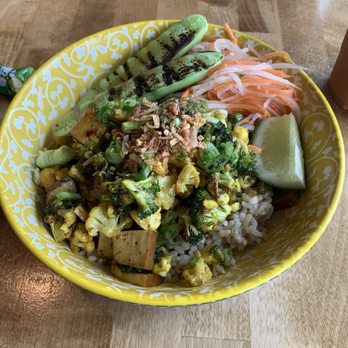 FOO BAO Asian Sliders - Tofu curry bowl - Asian Fusion Near Me - Cape May, New Jersey