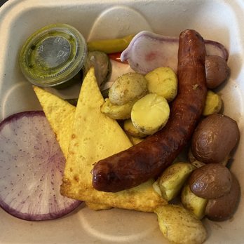 Castro’s - Traditional cuban - Latin American Near Me - Honolulu, Hawaii