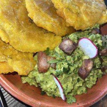 Taco Rico Hollywood - Tostones with guacamole - Colombian Near Me - Hollywood, Florida