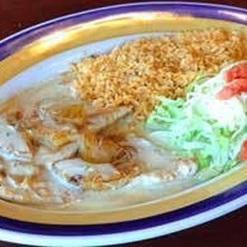 La Cabana Mexican Restaurant - POLLO TROPICAL  A delicious chicken breast topped with melted cheese and pineapple served with rice tossed salad an 3 flour tortillas - Mexican Near Me - Comer, Georgia