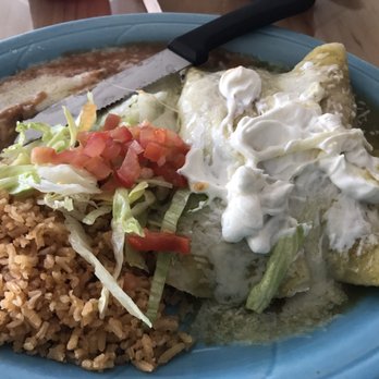 El Verduzco - The VERY best verde chicken enchiladas I have ever eaten!! - Mexican Near Me - Dixon, California El Verduzco - The VERY best verde chicken enchiladas I have ever eaten!! - Mexican Near Me - Dixon, California