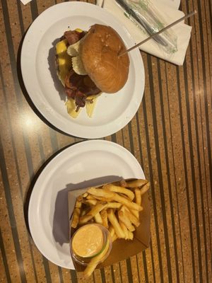 Bobby's Burger Palace by null