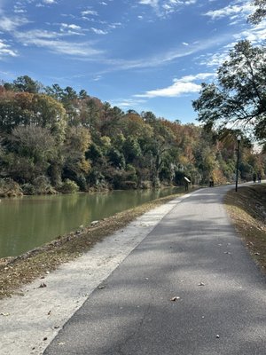 Columbia Canal and Riverfront Park by null