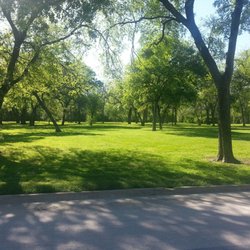 California Crossing Park - California Crossing Park has some gorgeous scenery and is well manicured.
