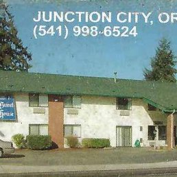 Exterior photo of Guest House Inn - Junction City, Oregon Exterior photo of Guest House Inn - Junction City, Oregon