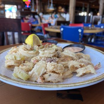Bubba Gump Shrimp - Seafood Near Me - Monterey, California
