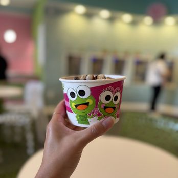 Sweet Frog - Small cup - Ice Cream & Frozen Yogurt Near Me - Quincy, Massachusetts Sweet Frog - Small cup - Ice Cream & Frozen Yogurt Near Me - Quincy, Massachusetts