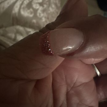 Lee Spa Nails - The injury to my finger. - Nail Salons Near Me - Sacramento, California Lee Spa Nails - The injury to my finger. - Nail Salons Near Me - Sacramento, California