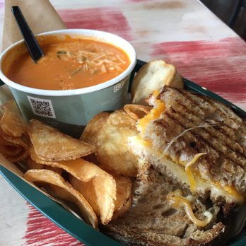 Cafe 152 Bread Company - Grilled cheese and tomato perfection for a rainy day - Bakeries Near Me - Gilroy, California Cafe 152 Bread Company - Grilled cheese and tomato perfection for a rainy day - Bakeries Near Me - Gilroy, California