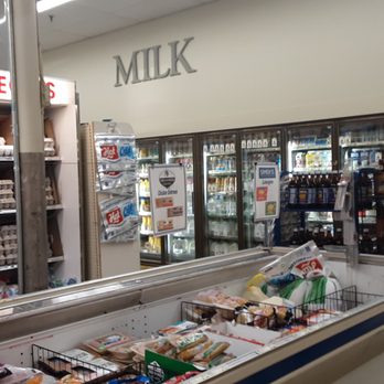 Almsted's Fresh Market - Bakeries Near Me - Crystal, Minnesota