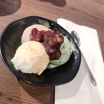 Mo Mo Paradise - Vanilla, mint chips, and coffee ice cream - Japanese Near Me - Arcadia, California Mo Mo Paradise - Vanilla, mint chips, and coffee ice cream - Japanese Near Me - Arcadia, California